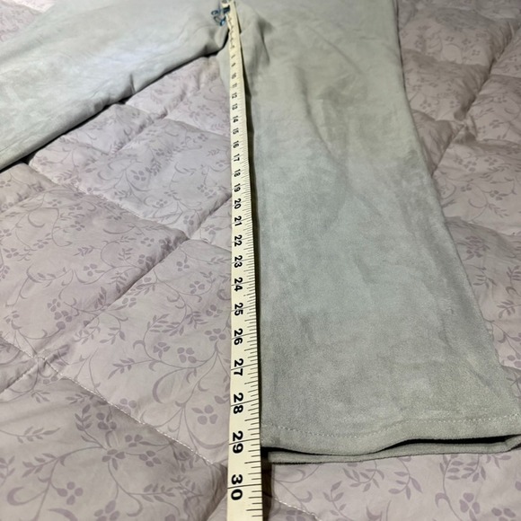 Chico's Faux Suede Stretch Slim Leg Pants Women's 3 US 16 Chic Beach Gray - Picture 7 of 9